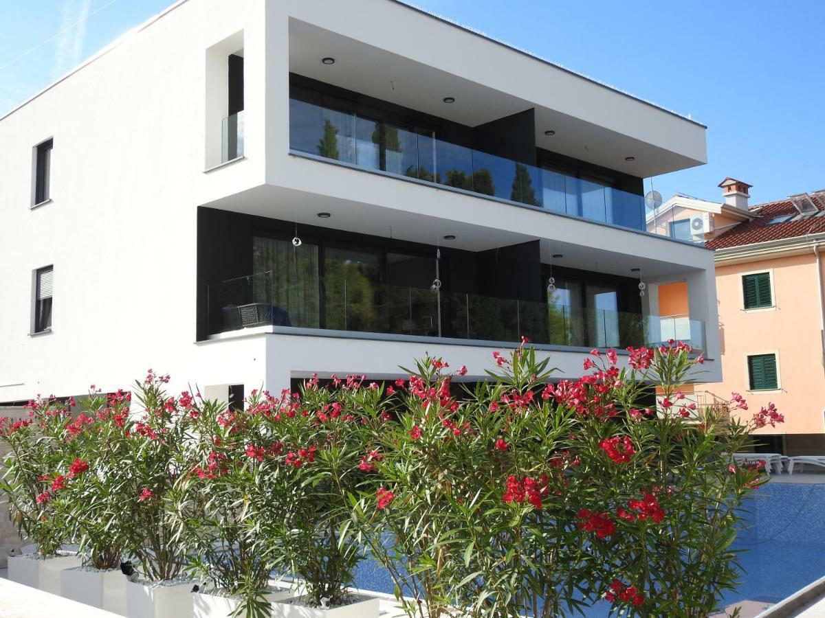 Luxury Magali 1