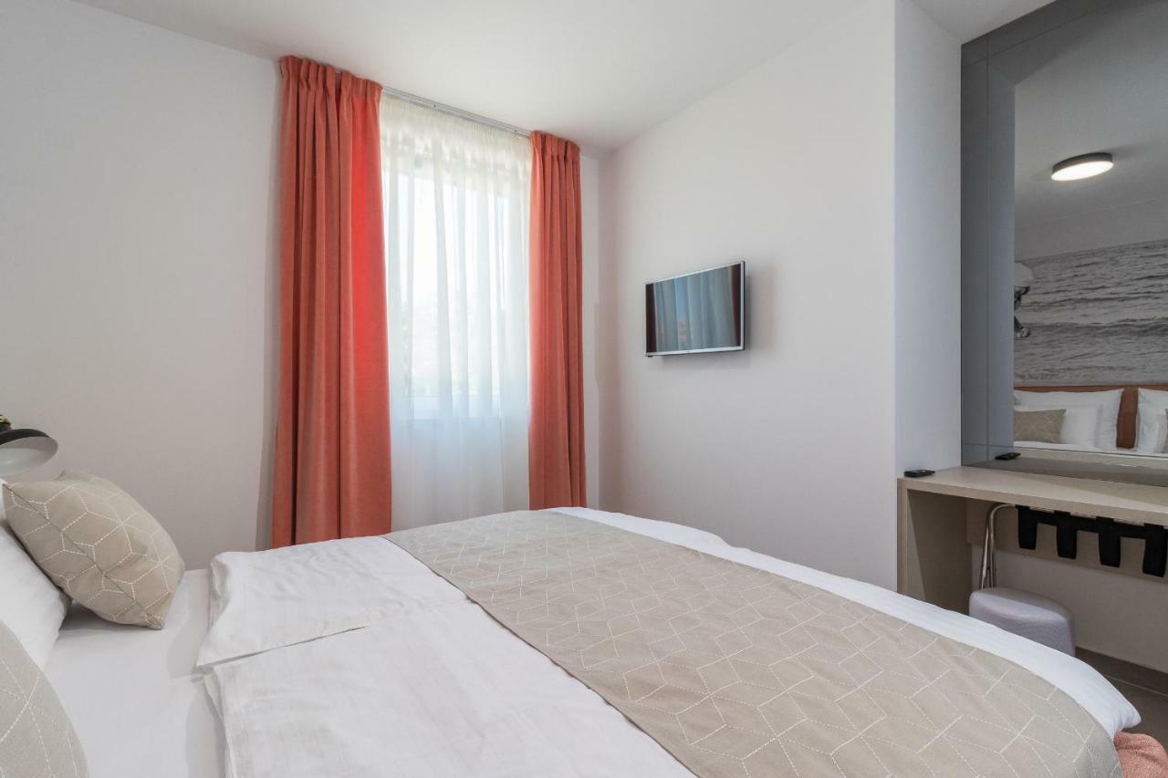 Appartement Luxury Magali 1 *