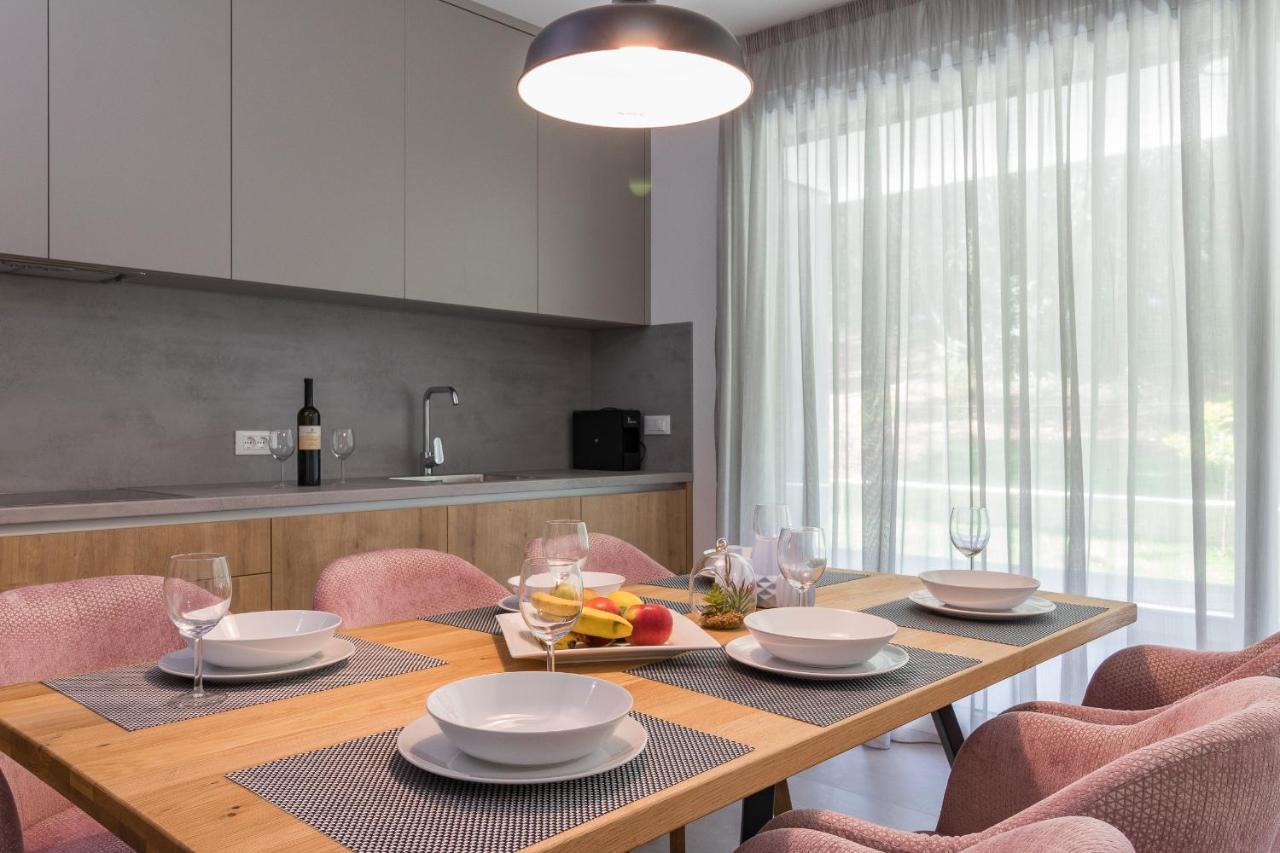 Apartament Luxury Magali 1 *